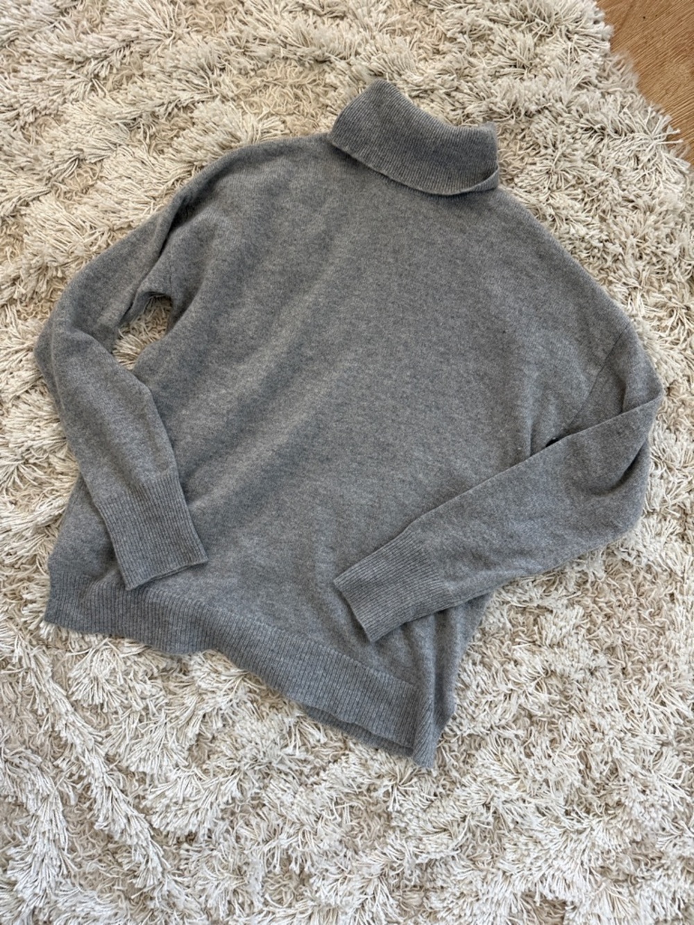 Nordstrom Gray 100% Cashmere Turtleneck Sweater